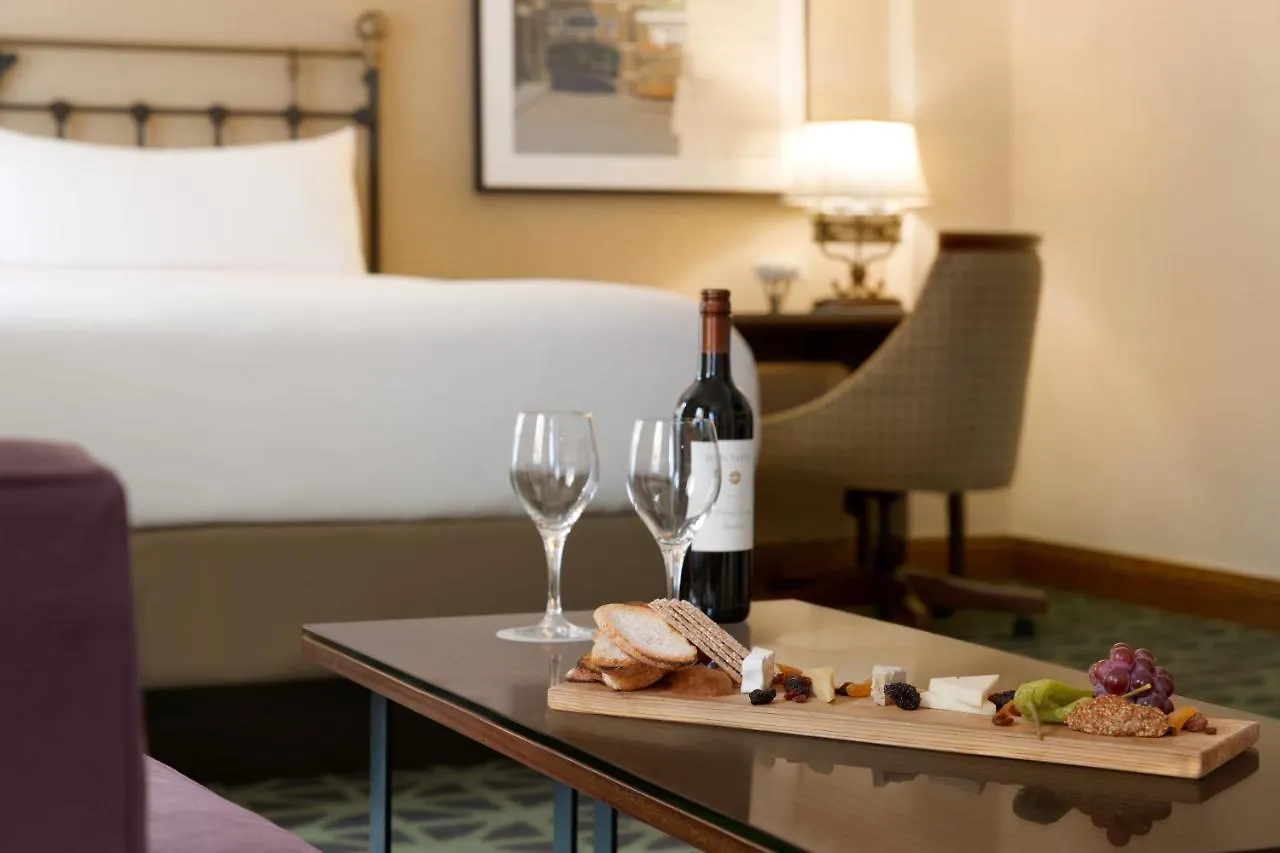 Fairmont Banff Springs Hotel 5*,